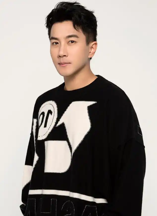 离婚多年后,刘恺威终于翻红,披荆斩棘再度提起原因