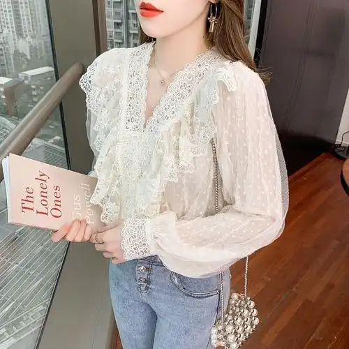 大码提花纱线拼接荷叶边镂空v领重工蕾丝上衣tb71309953春装