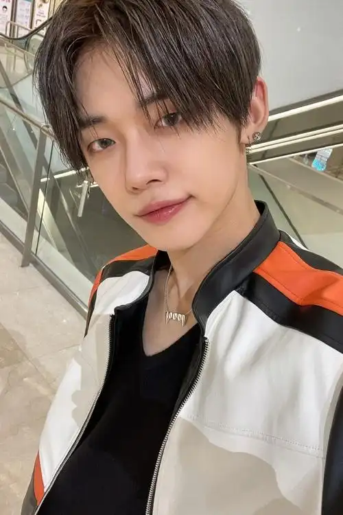 崔然竣自拍#崔然竣超话#崔然竣一等爱豆