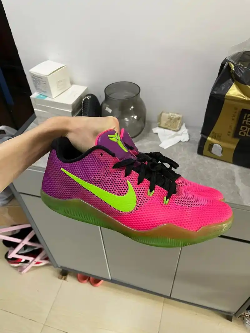 科比11粉 zk11刺客 nike篮球鞋.#我要上热门 科比 - 抖音