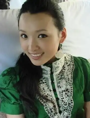 王君平:《乡村爱情》香秀扮演者王君平:《乡村爱情》香秀扮演者王悦