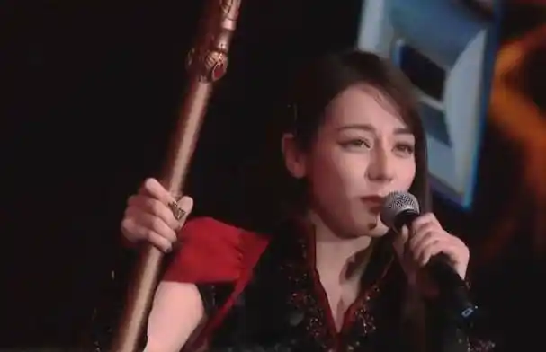 收官现场和播出效果差距大,黄渤跑调张艺兴被消音_迪丽热巴_演唱会