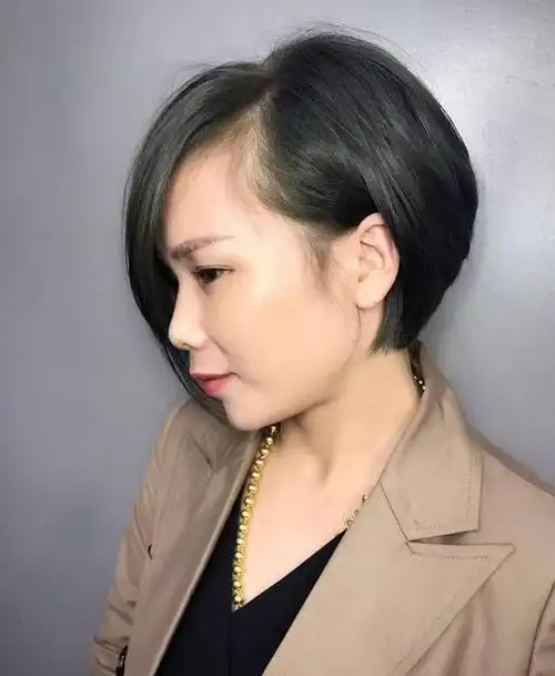 短发图片女生不烫的那种