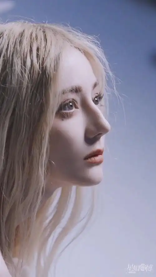 迪丽热巴时装花絮竖屏96,怼脸美疯了