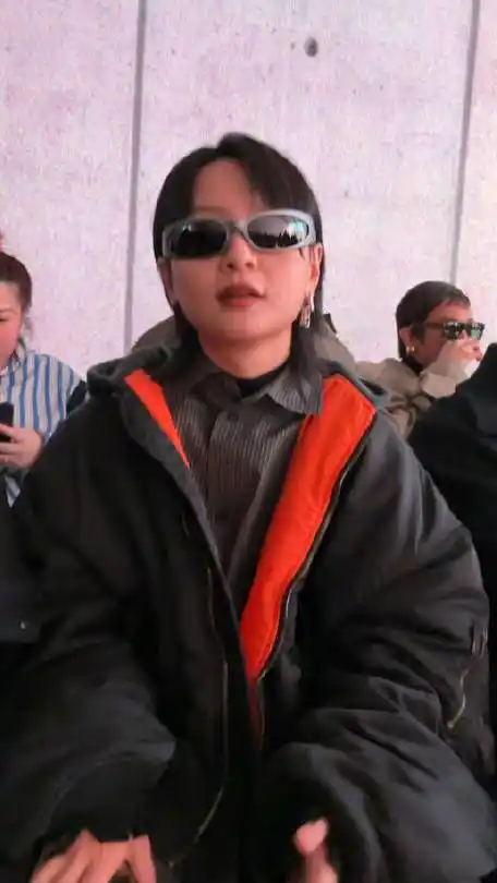 周笔畅##巴黎世家大秀