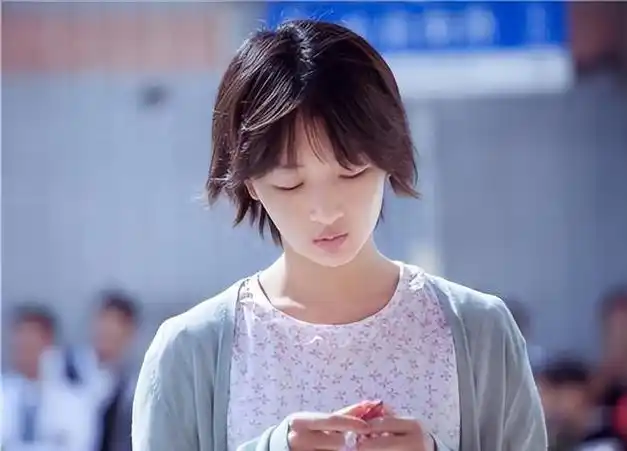 周冬雨这是换了个人吧史上整得最成功的我喜欢现在的她