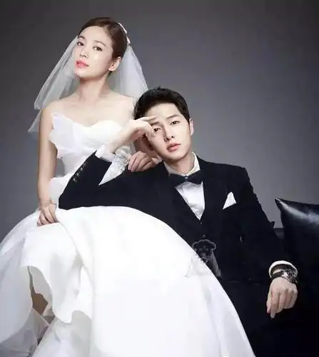 看男神女神轻松驾驭各种类型的婚纱