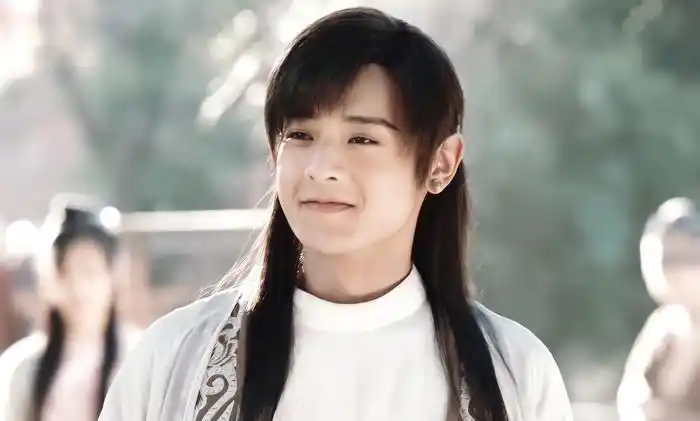 新天龙八部段誉初见王语嫣激动到尿裤子,导演还给尿失禁镜头特写