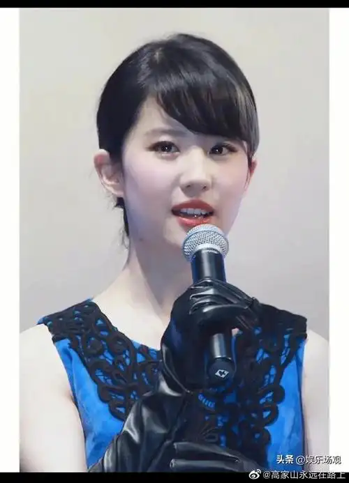 没有见过刘亦菲的刘海,十几岁的样子真美,神仙姐姐就是不一样……__财