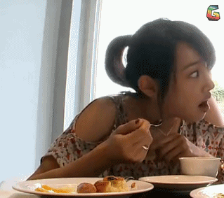 soogifsoogif出品懵白百何惊讶gif动图_动态图_表情包下载_soogif