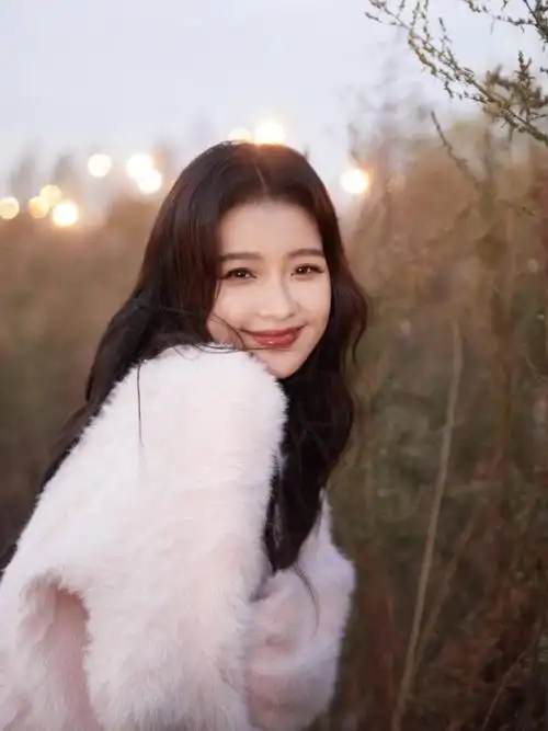 孙怡霸气官宣与滕光正分手,男方女友发文硬刚,网友骂她知三当三,_腾讯