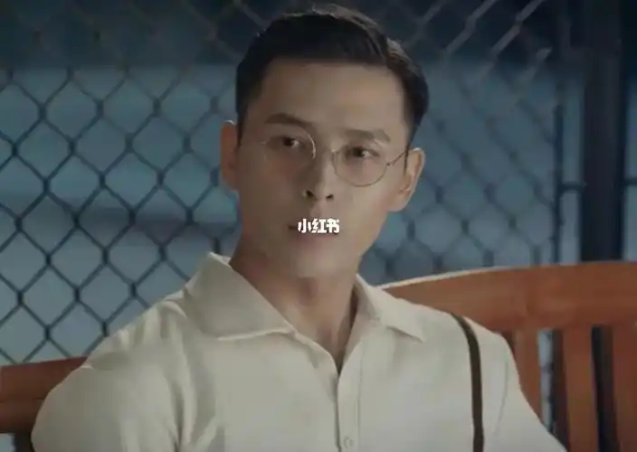 爱的迫降  男主玄彬#烈火军校  沈听白洪尧看烈火军校的时候就觉得