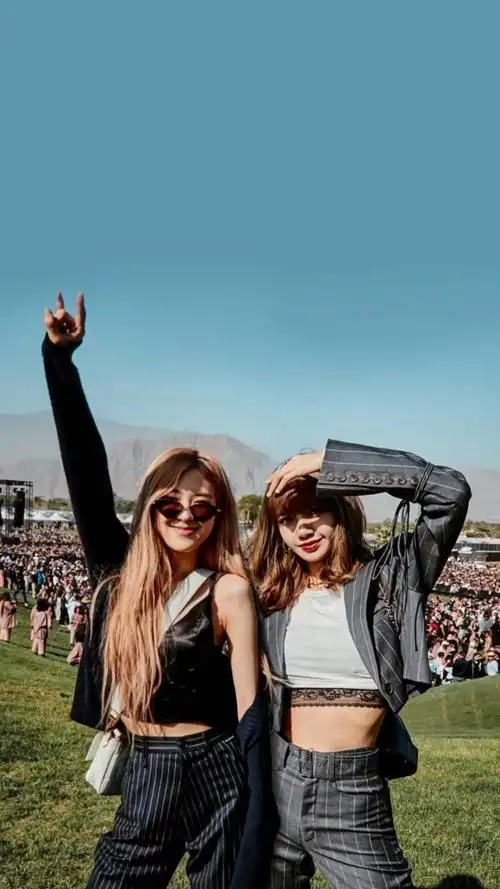 blackpink lisa rose 朴彩英