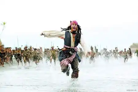 【高清图】 《加勒比海盗ii》8月有望在国内上映图3