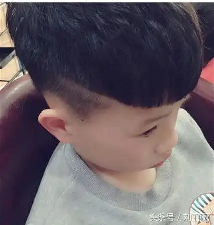 小男孩宝宝发型10款妈妈们要不要给你儿子收藏了