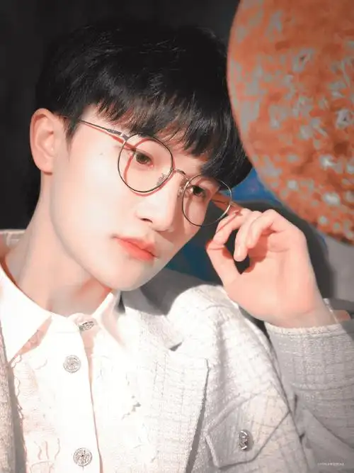 10|声生不息】周老师请多戴眼镜@卡布叻_周深