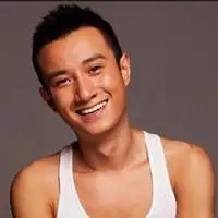 男士小平头夏季头像照片_微信头像图片大全