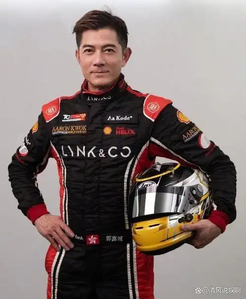 惊险一刻!郭富城澳门赛车场意外,撞车退赛背后的故事