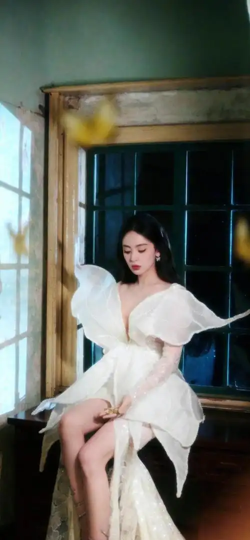 古力娜扎梦幻迷人