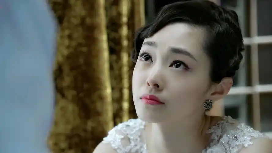 宋轶《伪装者》于曼丽剧照