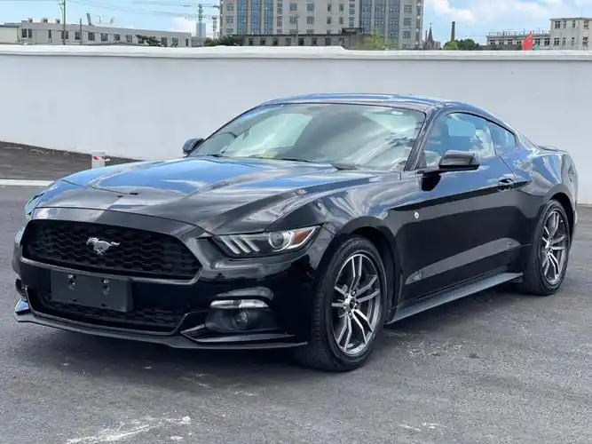 福特野马性能版  售价:18.48万元