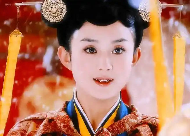 "赵丽颖主演《陆贞传奇》庆祝11周年播出"