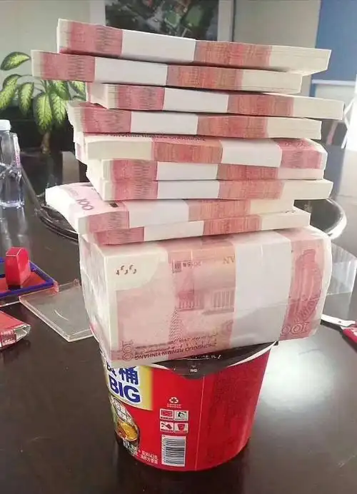 "泡面炫富大赛"现在开始,看到最后一张图,网友:我决定退赛了