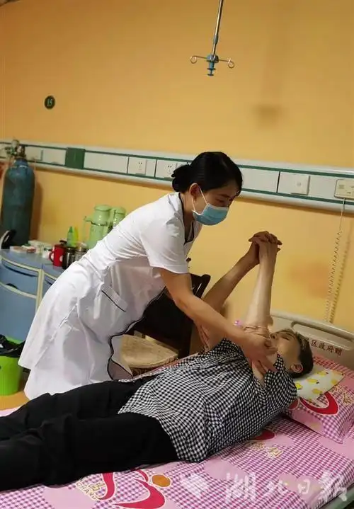 向"荆楚最美养老护理员"学习!全省民政系统干部职工代表这样说-荆楚网