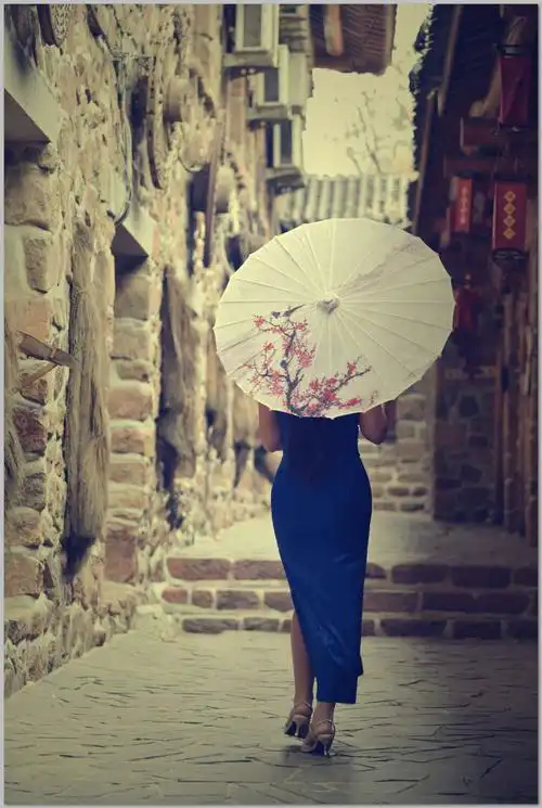 雨巷 记忆中的身影