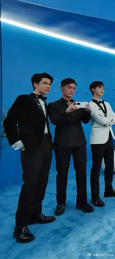 于朦胧盛一伦郭俊辰合照##于朦胧梦回九王