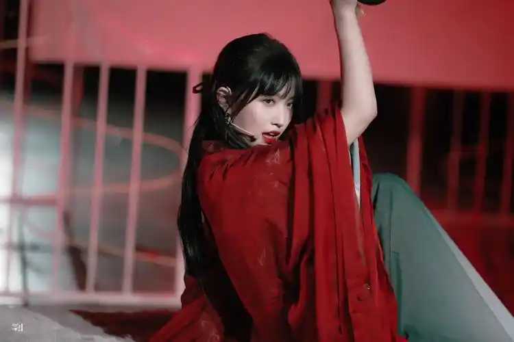 费沁源 @你快猜-oodtf - 堆糖,美图壁纸兴趣社区