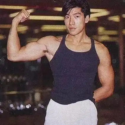 张耀扬资料(57岁乌鸦张耀扬近况)(4)