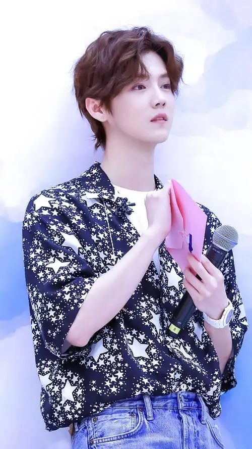 鹿晗##创造营2020#              查看完整图片 查看完整图片 查看