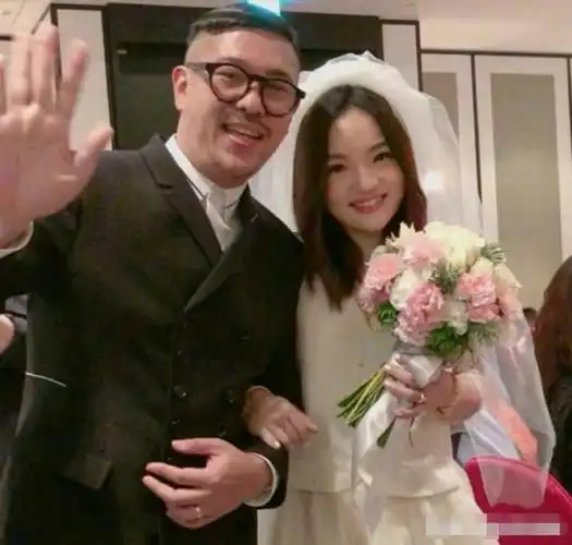 死之身》,tank的《激战》,王力宏的《在梅边》,张韶涵的《香水百合》