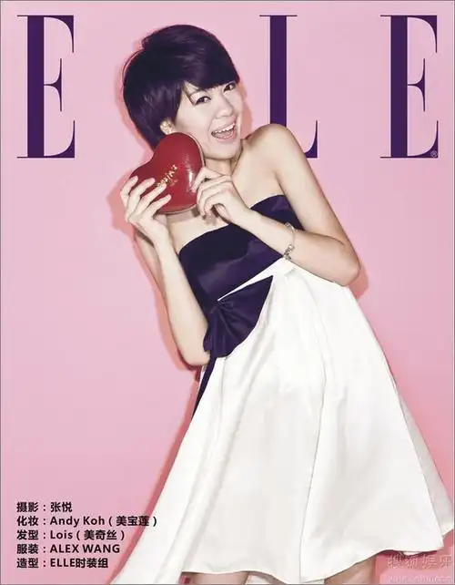 2009快乐女声第六期电子封面造型欣赏