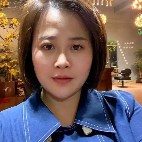36岁离异女征婚照片(id:4928637)_广东深圳征婚交友_我主良缘网