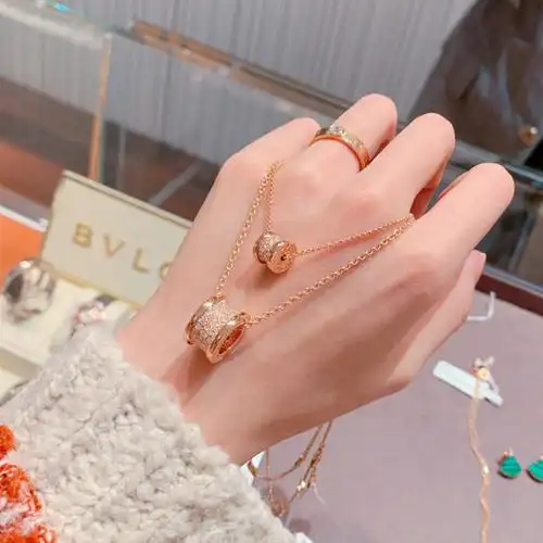 宝格丽项链女慈善款小红人