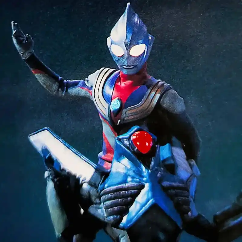 迪迦奥特曼 第17集 高清剧照.26年前的今天,红与蓝的决斗 - 抖音