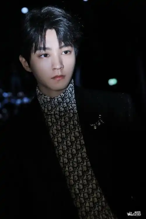 王俊凯超话#从开始到未来,只为王俊凯#走过2023年,期待2024年25岁的