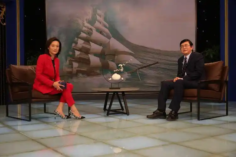 韩滨在 "cctv 大国匠心" 节目访谈现场