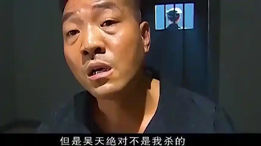 征服刘华强手下真狠为了他多砍了四十多刀躺医院不忍直视