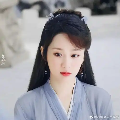 杨紫锦觅开播五周年##香蜜沉沉烬如霜播出五周年