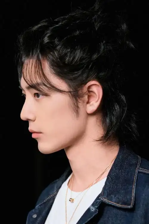 肖战冬至侧颜##肖战宝诗龙全球品牌代言人##肖战