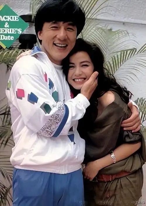 性感女神钟楚红个人资料及简历,钟楚红感情婚姻经历介绍