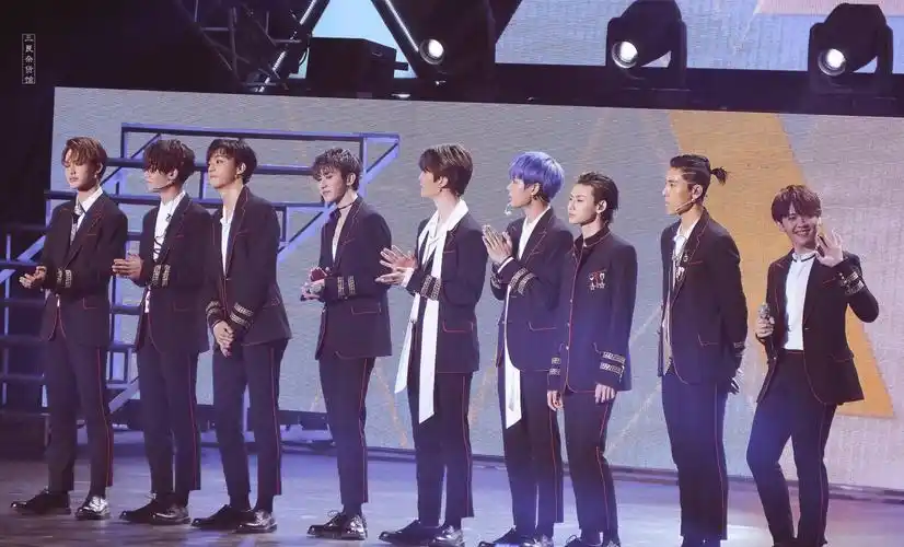 百分九 - 堆糖,美图壁纸兴趣社区