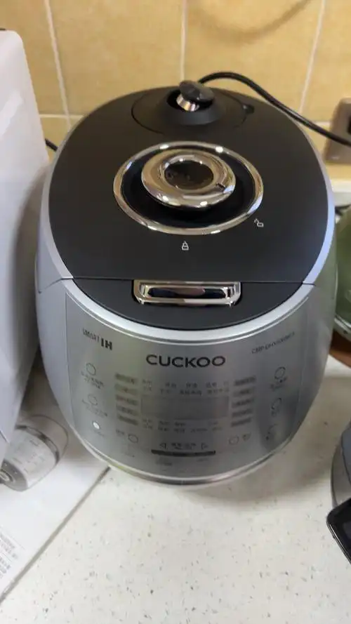 cuckoo/福库 crp-dhxs0688fs韩国原装进口电饭煲家用多功能高压锅晒单