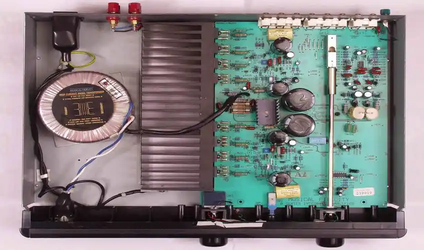 音乐传真a1有二款?