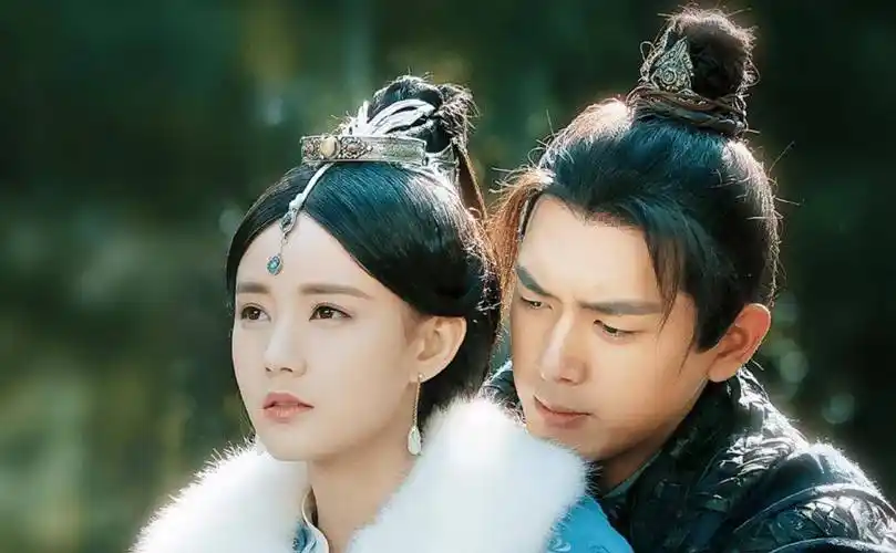 李现龚俊新剧撤资?刘亦菲赵丽颖杨幂杨紫4大金刚,成招商利器!