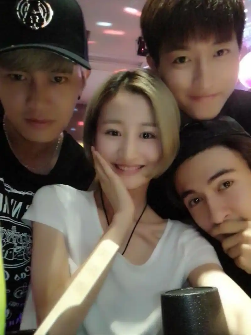 回顾任嘉伦:即使一辈子不红,我也不会抛弃陪伴我11年的妻子聂欢