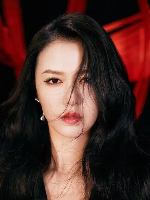 今日12:00#声生不息家年华#与姐姐@谭维维一起唱响龙年新气象.